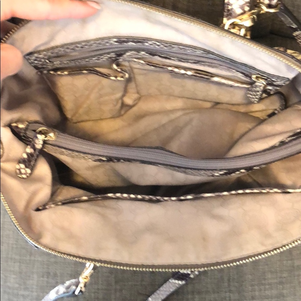 Michael Kors brown and cream snake style bag - Picture 6 of 8